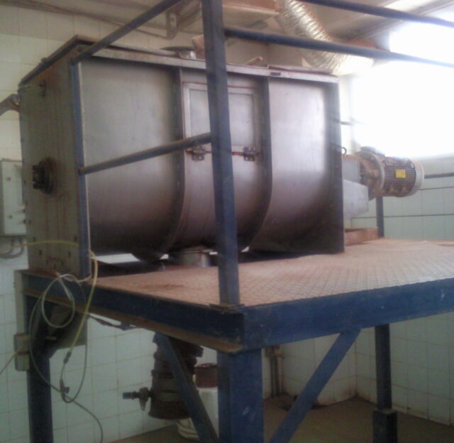 ribbon mixer 500 lt